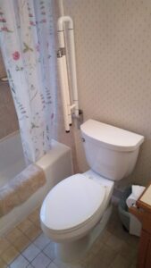 grab bar next to toilet
